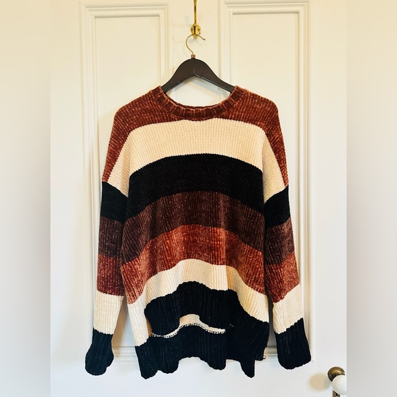 Show me your MUMU sweater!!! - Picture 1 of 4